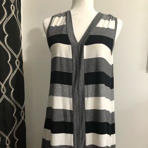 Max studio dress small - med nwt